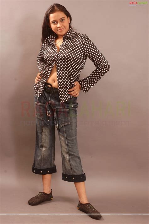 Sri Divya Hot Navel Show Part Image