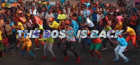 Rich Bizzy - The Boss is Back (Official Dance Video) - AfroFire