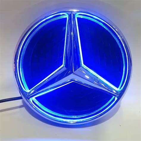 Emblema Led Frontal Aplicado Al Mercedes Benz E300 Glk350 Cl Cuotas