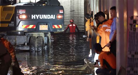 韓國暴雨增至39死 尹錫悅矢言改革因應氣候變遷 中央社 Telegraph