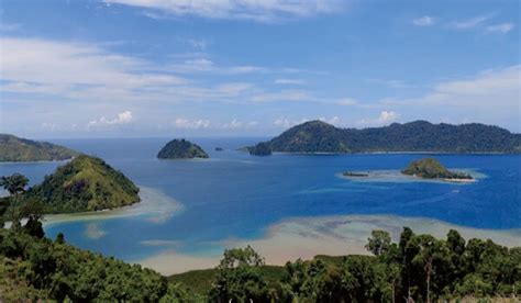 Menikmati Pesona Alam Pulau Mandeh: Destinasi Wisata 2023