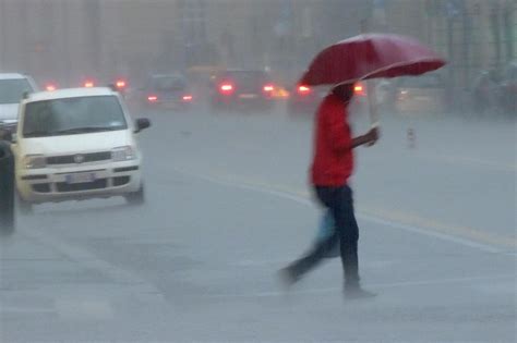 Spezia L Allerta Rossa Fa Paura Scuole Chiuse E Partita Rinviata