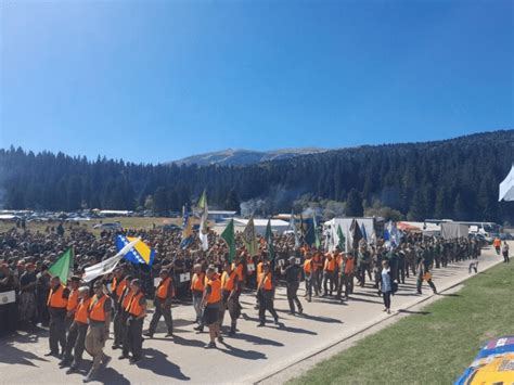 Lovci Se Okupili Na Igmanu Dru Enje Uz Gula Kolo Potezanje