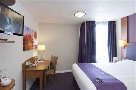 25+ schön Fotos Premier Inns London : Premier Inn London Kensington ...