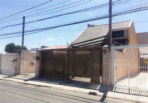 Casas à venda na Rua Professor Antônio Dantas em São José dos Pinhais