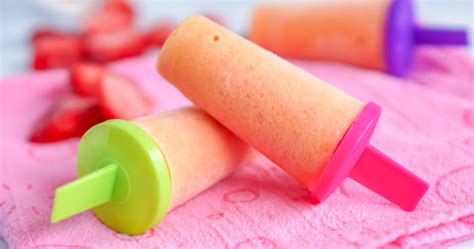 Strawberry Mango Fresh Fruit Popsicle Recipe Using Popsicle Molds Featured Lemon Peony