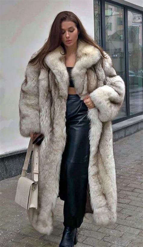 Pin By AA On Fur Coat 2 Winter Fashion Outfits Fur Coat Outfit Fur