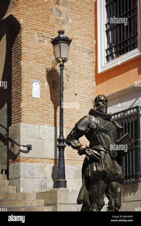 Statue Sculpture Cervantes Banque De Photographies Et Dimages à Haute