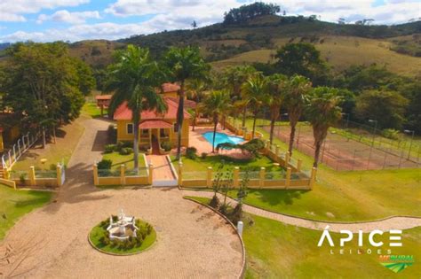 Leil O Privado De Fazenda No Estado De S O Paulo Em Caconde Sp