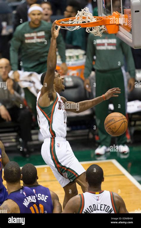 Milwaukee Bucks Brandon Knight Hi Res Stock Photography And Images Alamy