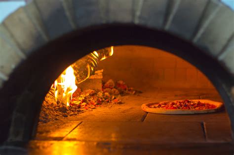 Cara Tradisional Kayu Panggang Ditembakkan Oven Pizza Italia Toko Roti Restoran Pizza Pizza