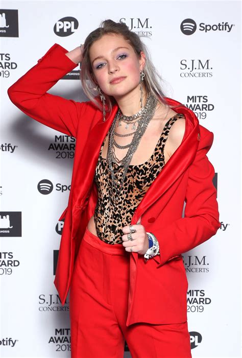 dylan   industry trusts award  london  hawtcelebs