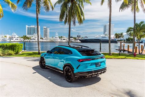 Lamborghini Urus | Miami Luxury Cars