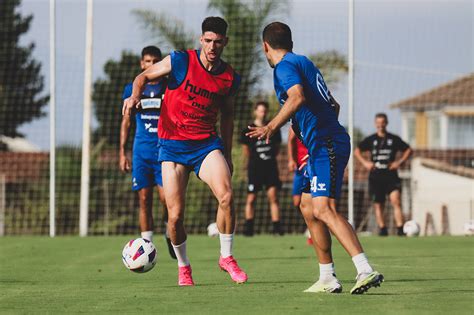 Pretemporada en El Albir Waldo reafirma la ilusión en el nuevo