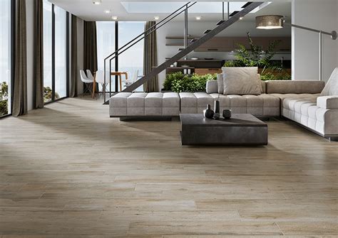 Serie BELFORT porcelánico imitación madera mate 23X120