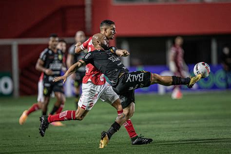 No OBA Vila Nova é derrotado pelo Brusque e chega ao 5º jogo sem