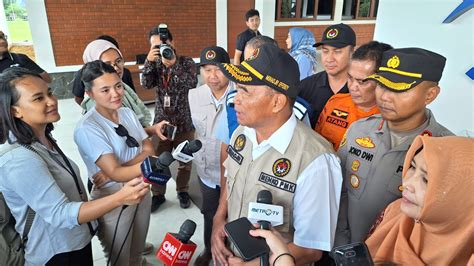 Jelang Lebaran Menko PMK Tinjau Kesiapan Tol Cisumdawu Hadir