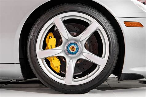 Porsche Carrera GT Specs, Price, Review and Photos