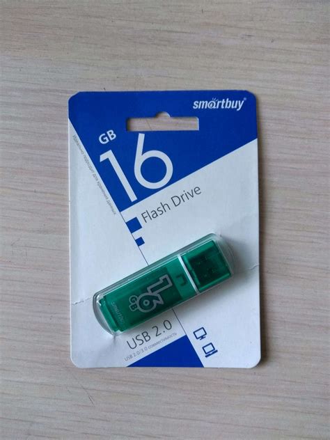 Купить uSB флешка 16Gb SmartBuy Glossy green USB 2.0 SB16GBGS-G в ...
