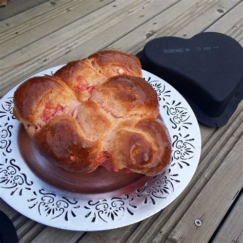 Brioche Japonaise Aux Pralines Et Au Tangzhong Recette I Cook In