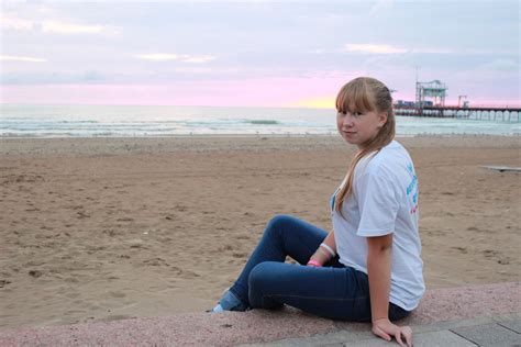 Classify girl from Vologda