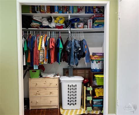 How To Build A DIY Closet Organizer With Drawers