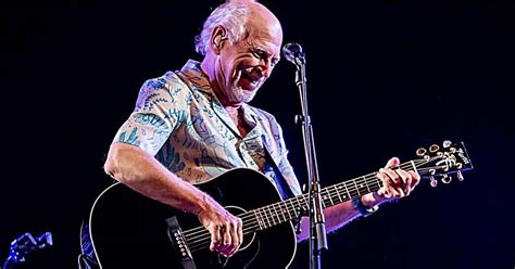 Jimmy Buffett Is Putting His Upcoming Concerts Into A Halt After Brief ...