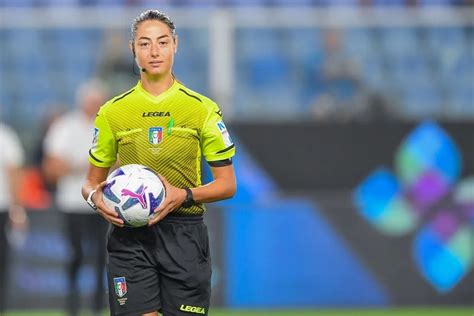 Hist Rico Hecho En Italia Terna Arbitral Femenina Dirigir Por Primera