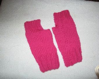 Fingerless Nude Gloves