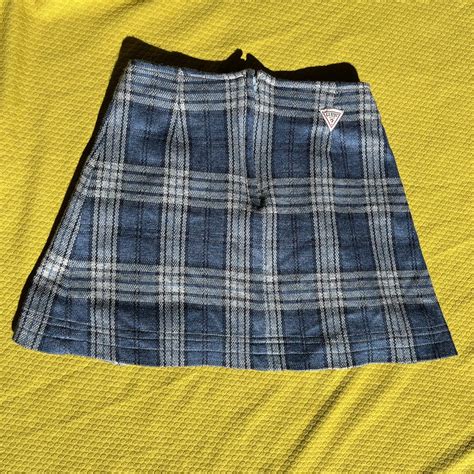 Vintage Guess • 90s Vintage Blue Plaid Girls Knit Pleated Mini Skirt