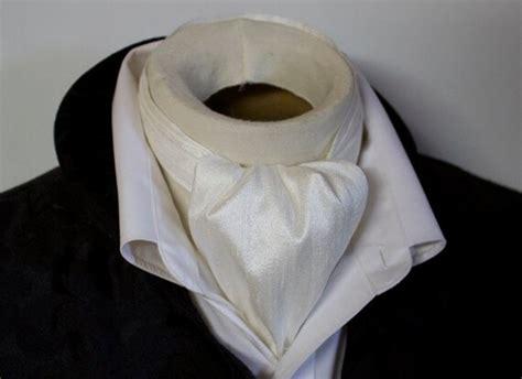 Day Cravat Victorian Ascot Tie Cravat Ivory White Dupioni Silk By