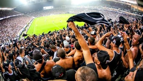 Torcida LGBT tem reunião inédita diretoria do Corinthians Guia Gay São Paulo
