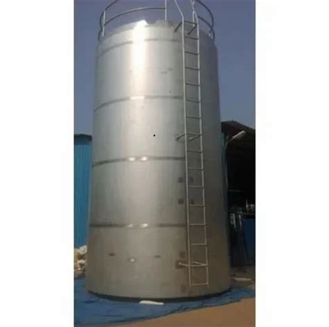 Vertical Milk Storage Tank At Rs 500000 Piece Vertical Tanks In