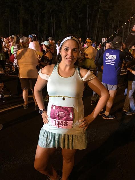 2017 Disney Princess Half Marathon Costumes | Savvy Mama Lifestyle