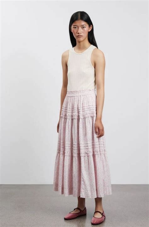 Elegant Long Skirts That Are Both On Trend And Timeless The Gloss