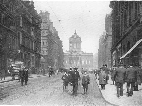 36 Amazing Vintage Pictures Of Street Scenes In Liverpool In The Late