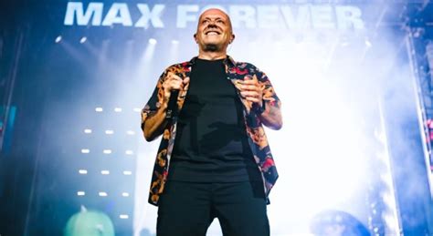 Max Pezzali A San Siro Orari Biglietti Scaletta Come Arrivare