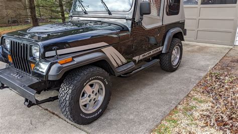 Quadratec Qr3 Heavy Duty Side Steps For 87 06 Jeep Wrangler Yj Tj