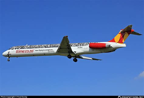 ZS SKB 1Time McDonnell Douglas MD 83 DC 9 83 Photo By Paul Davey ID