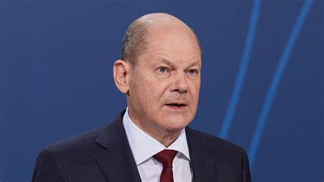 Olaf Scholz Bei Der Sommer Pressekonferenz Aus Berlin Nichts Neues