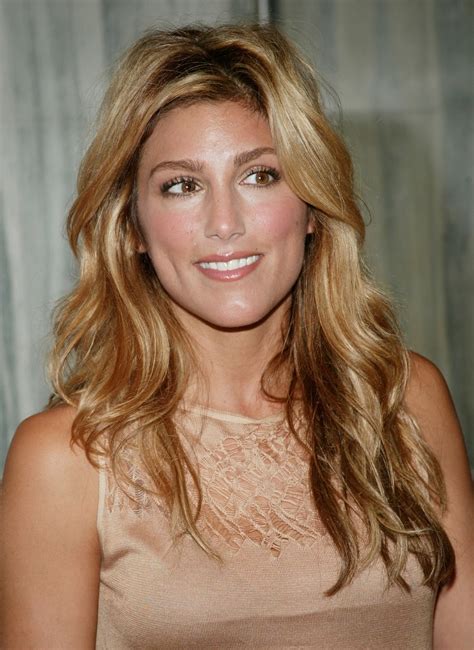 Jennifer Esposito Photo Gallery 24 High Quality Pics Of Jennifer