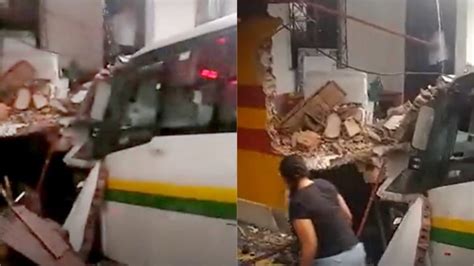 Video Momento Exacto En Que Un Bus Choca Contra Una Casa En Manrique