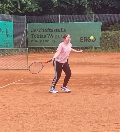 Start Der Tennis AG Der Gemeinschaftsschule Orscholz Tennisclub