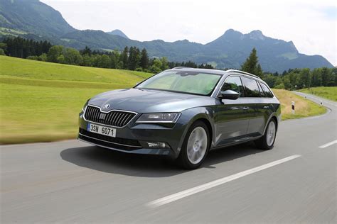 Dettaglio Skoda Superb Wagon Tdi Evo Sportline Cv Dsg Fratelli