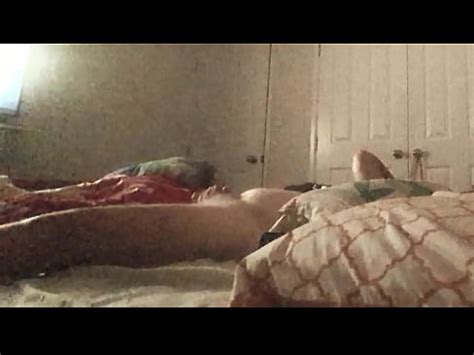 Solo Female Rubbing Her Hairy Pussy To Orgasm Xnxx