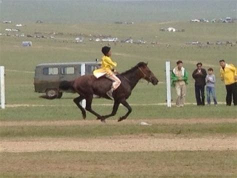 Nancy's travel blog: The World's largest horse race in history- and ...