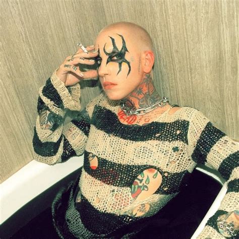 blackbear Lyrics, Songs, and Albums | Genius
