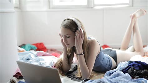 El Uso De Auriculares Puede Ser Un Riesgo Para Tu Salud El Tiempo