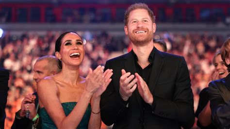 Prins Harry En Meghan Markle Delen Hun Kerstkaart Voor 2023