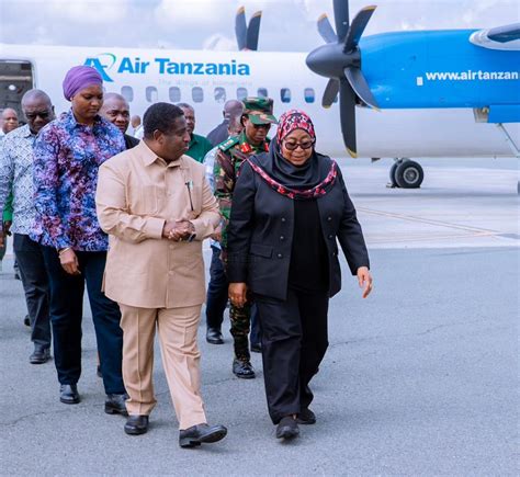 Rais Dkt Samia Awasili Kilimanjaro Akielekea Katesh Manyara Full